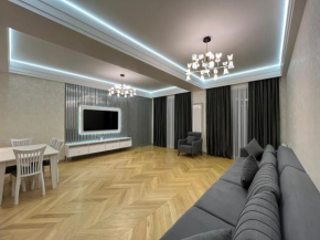 White City Apartment